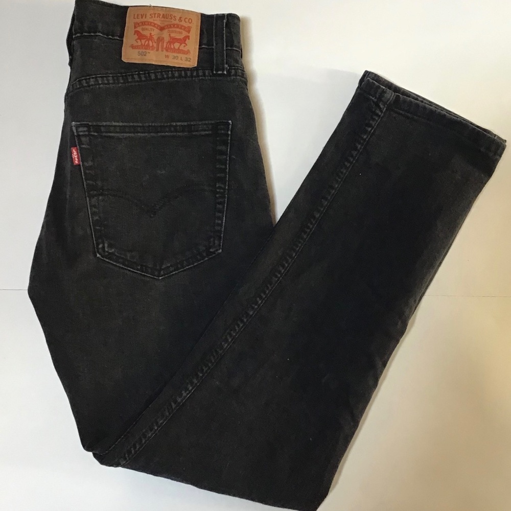 Levi's 502 Regular Taper-Fit Stretch Jeans